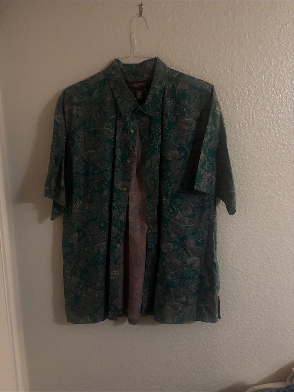 Classic Teal Short-Sleeve Button-Down Shirt with Subtle Fish Print